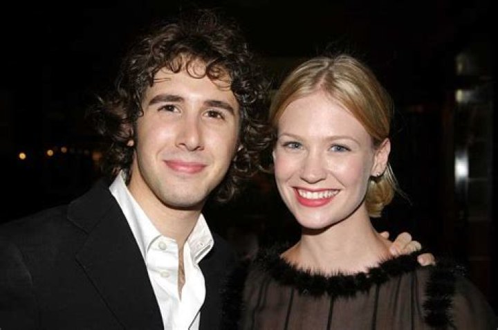 Is Josh Groban married? Current partner, kids, dating history Tuko.co.ke