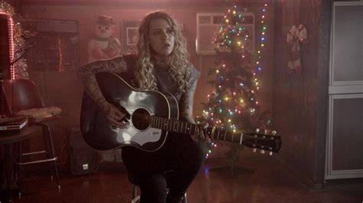 Wade Wilder Days (Music Video and Lyrics)